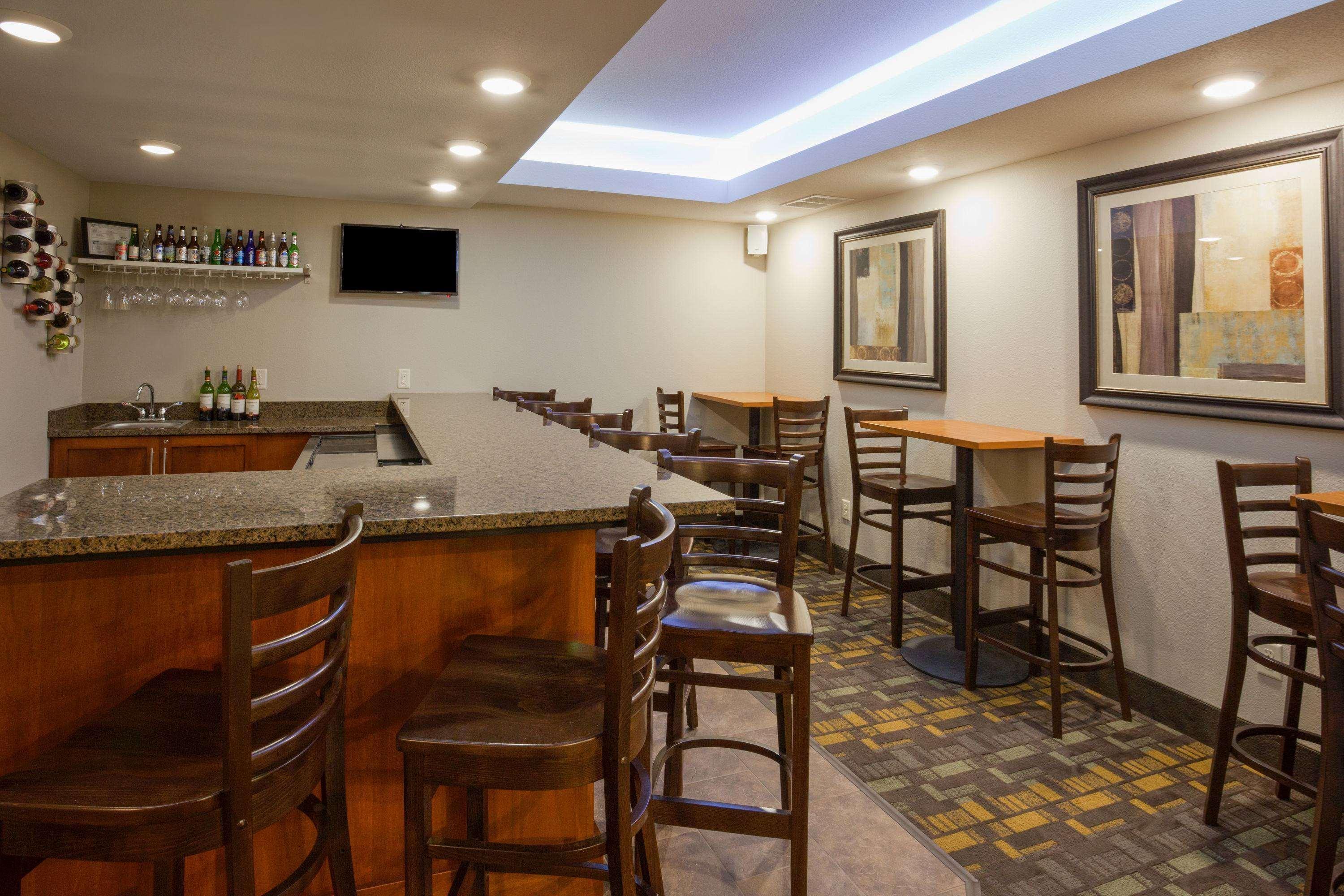 Americinn By Wyndham Hartford Sd Екстер'єр фото